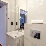 Przy Plazy Klif Apartment